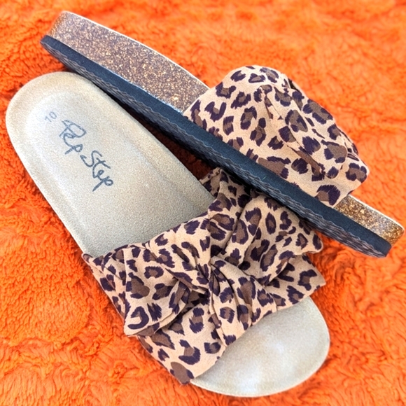 Leopard cork sole slides size 10 - Picture 3 of 4